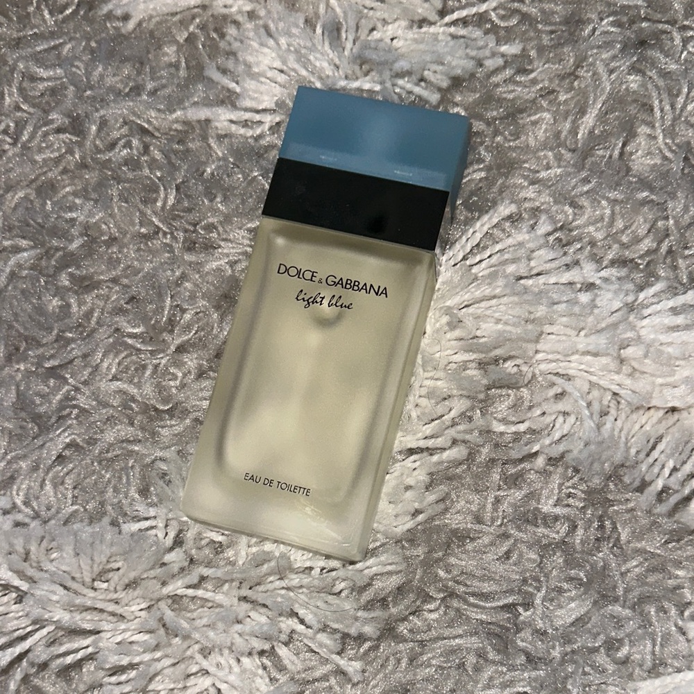 Dolce & Gabbana Light Blue Bottle - Pale Blue & Black